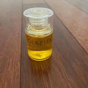 Olaplex no 7 bonding oil